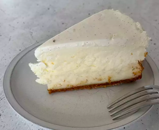 Vanilla Bean Cheesecake